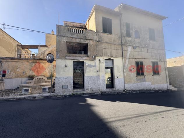 Negozio - Terracina . Rif.: Cod. rif 3271977VCG