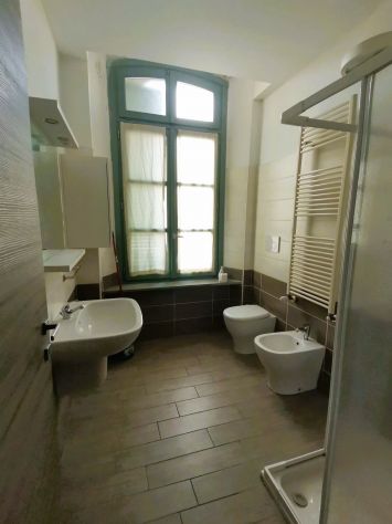 1 POSTO LETTO FEMMINILE IN DOPPIA- NO AGENZIA - Foto 2