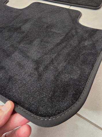 per Model Y Juniper Tappetini interni in moquette originali di prima dotazione - Foto 9