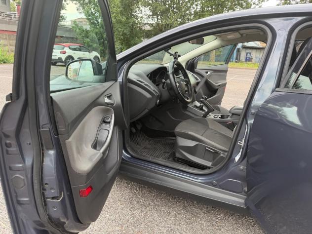 Ford Focus 1.6 TDCi 115 CV SW Individual - Foto 9