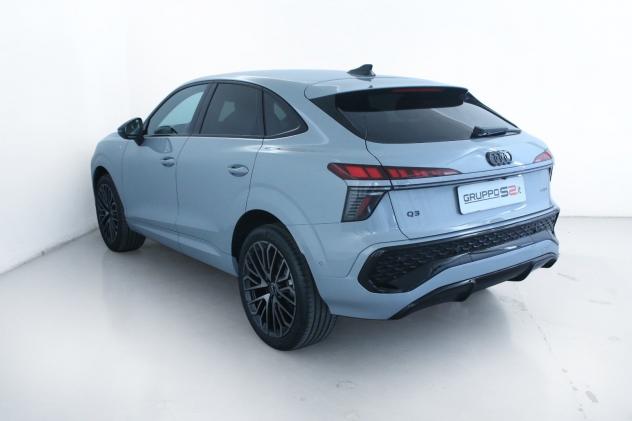 Audi Q3 Sportback TFSI 204cv quattro S tr S Line Edition Cerchi in lega da 20'' Audi Sport /Pacchetto look nero/LED Plus/Pacchetto Tech PLUS/Anelli Au - Foto 6