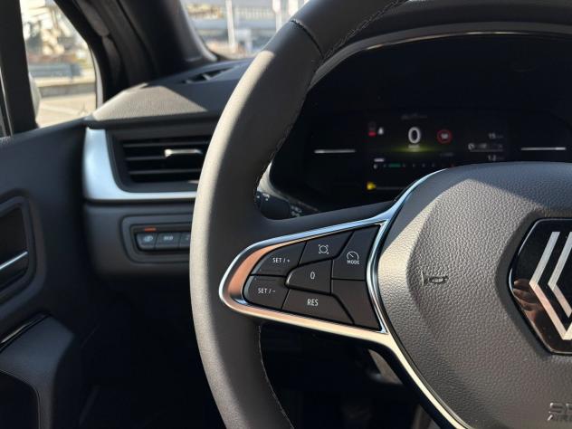 Renault Captur II 2024 1.0 TCe Evolution - Foto 6