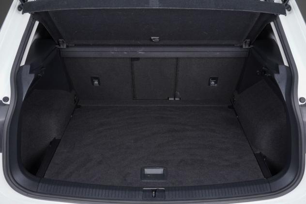Volkswagen Tiguan 2.0 TDI DSG 4motion Sport R-Line 150CV - Foto 7