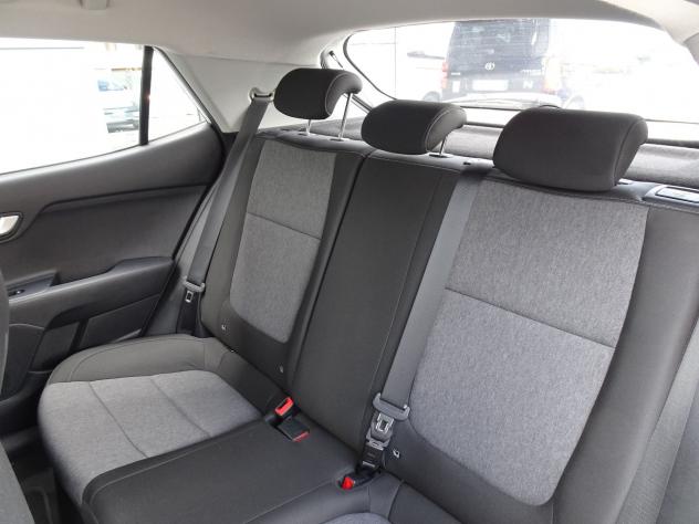 Kia Stonic 1.2 MPI Urban - Foto 9