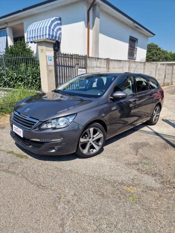 Peugeot 308 Turbo 130 S&S SW Allure distrb nuova!! - Foto 3