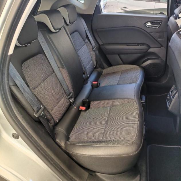 RENAULT Captur TCe 100 CV GPL Intens rif. 24018875 - Foto 5