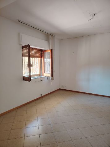 Acireale centro appartamento di vani 4