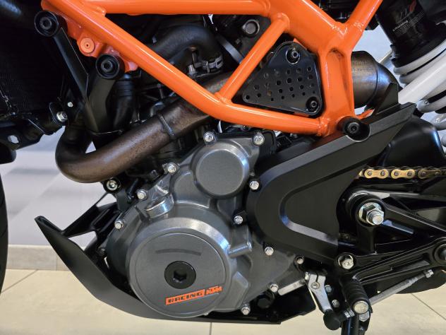 KTM 390 Duke 04/2019 - Km 16200 - Foto 10