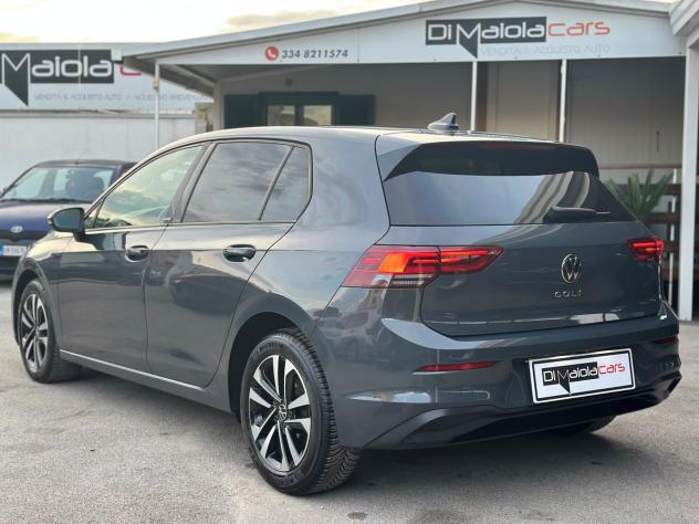 Volkswagen Golf VIII 2.0 TDI 150cv Automatica - Foto 3