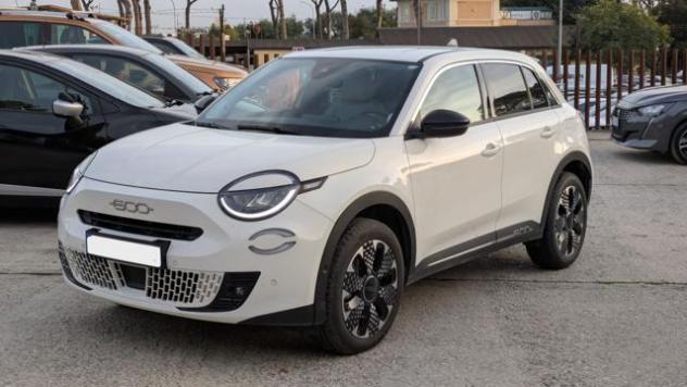 FIAT 600 HYBRID LA PRIMA DCT6 1.2cc 100cv SAFETYPACK rif. 23597673