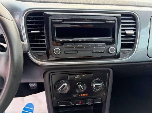 VOLKSWAGEN Maggiolino Maggiolino 1.6 tdi Design 105cv rif. 23982071 - Foto 9