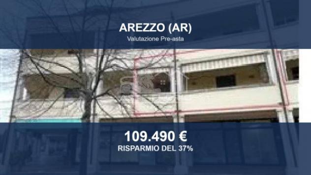 Immobile in asta di 79 m², box auto in vendita a Arezzo