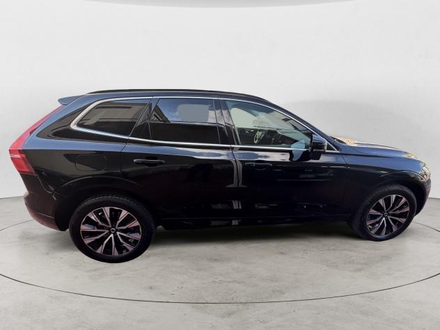 Volvo XC60 B4 179+14 CV Mild Hybrid Diesel Automatica Core - Foto 4