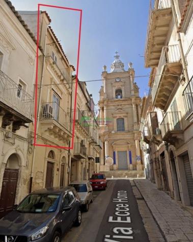 Rif. 9457 - Indipendente con terrazzo e vista 'Chiesa Ecce Homo' - Foto 2