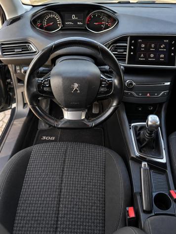 Peugeot 308 1.2 pt t Active s&s 110cv my18 - Foto 10
