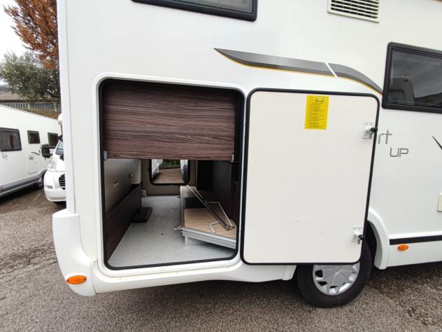CAMPER BENIMAR FORD MANSARDATO LETTI CASTELLO POSTERIORI CLIMA WEBASTO FOTOVOLTAICO GENERALI USATI 594 - Foto 6