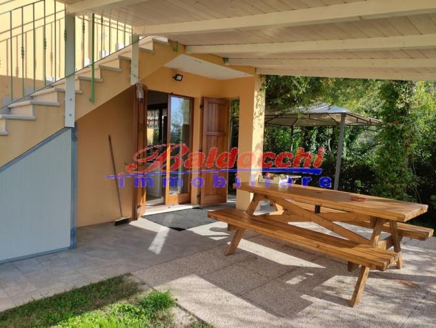 CASA INDIPENDENTE POSIZIONE ALTAMENTE PANORAMICA CON PISCINA - Foto 16
