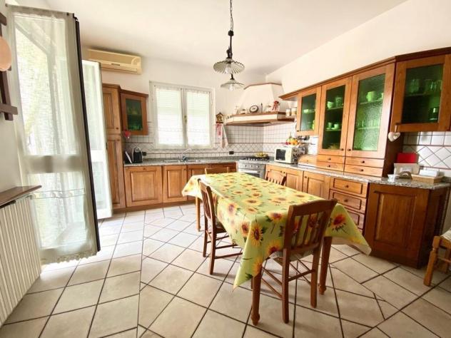 Casa semindipendente in vendita a Massa 260 mq Rif: 1155809 - Foto 2