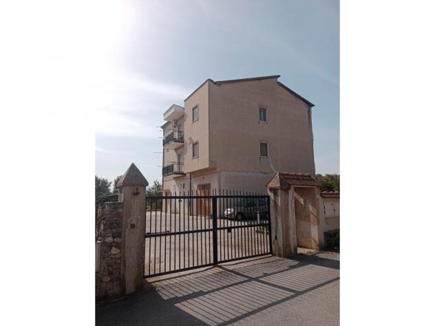 Appartamento in Via Cristoforo Colombo