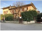 ASTA GIUDIZIARIA – VILLETTA A SCHIERA A SERIATE (BG) – 145 MQ + BOX 50 MQ