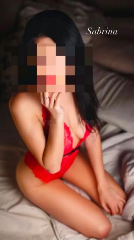 “Nuova apertura centro massaggi: emozioni intense e sensualità che avvolge” Tel:3508564296