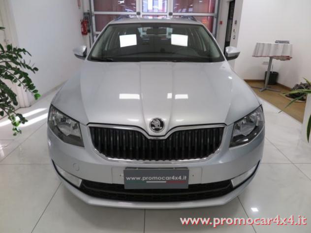 SKODA Octavia 1.6 TDI CR 110 CV 4x4 Wagon Ambition rif. 24205178 - Foto 2