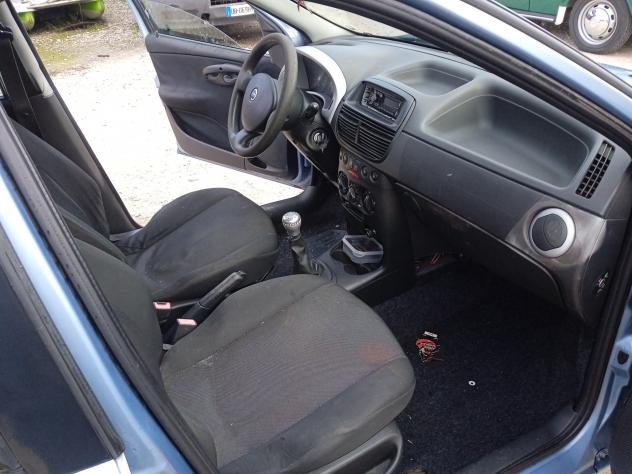 Fiat Punto Classic 1.3 MJT 16V 5 porte - Foto 6