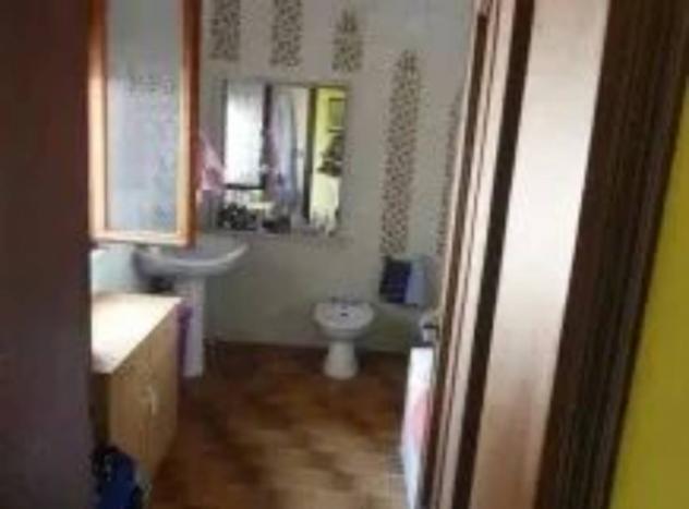 Immobile in asta di 464 m² con più di 5 locali in vendita a Monteforte d'Alpone - Foto 2