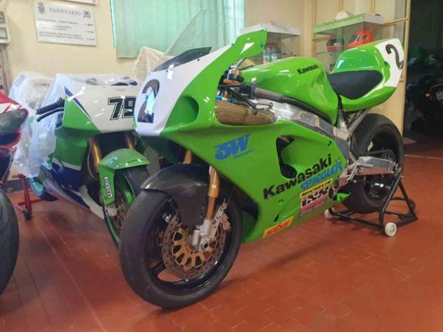 KAWASAKI Ninja 750 ZX-7RR Super Bike Ufficiale SCAMBIO ROLEX rif. 23944565 - Foto 8