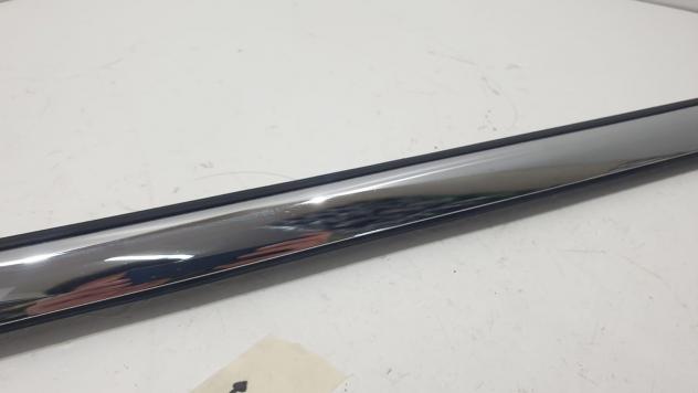 RASCHIAVETRO ANTERIORE SX CON MODANATURA CROMATA FORD Fiesta 6° Serie 3 PORTE (0817) - Foto 5