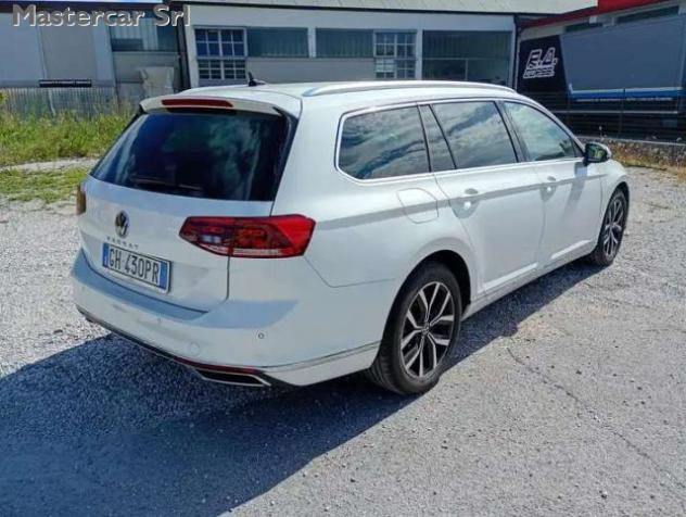 VOLKSWAGEN Passat Variant Passat Variant 2.0 tdi Executive 200cv dsg - GH430 rif. 24165611 - Foto 5
