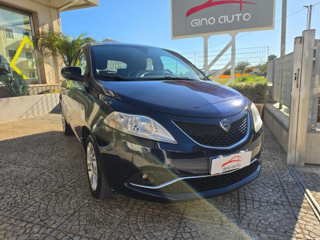 Lancia Ypsilon 1.2 69 CV 5 porte Gold - Foto 2