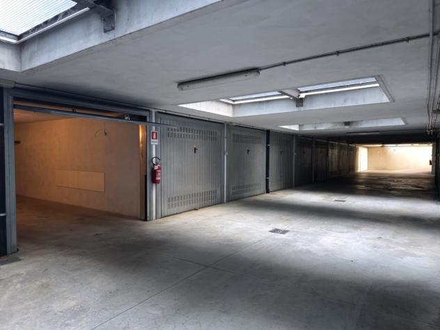 Garage / Posto Auto in affitto a Collegno
