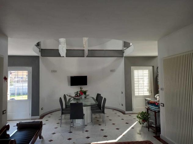 Villa in vendita a Marina di Carrara - Carrara 200 mq Rif: 1141090 - Foto 9