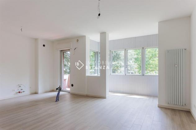 VIMERCATE: IN VENDITA 4 LOCALI RISTRUTTURATO A NUOVO CON BALCONE, CANTINA E BOX. - Foto 4
