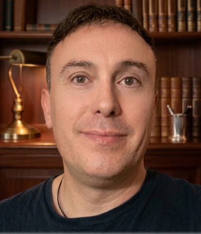 Prof. esperto di scuola superiore offre lezioni di Matematica-Fisica- Chimica.