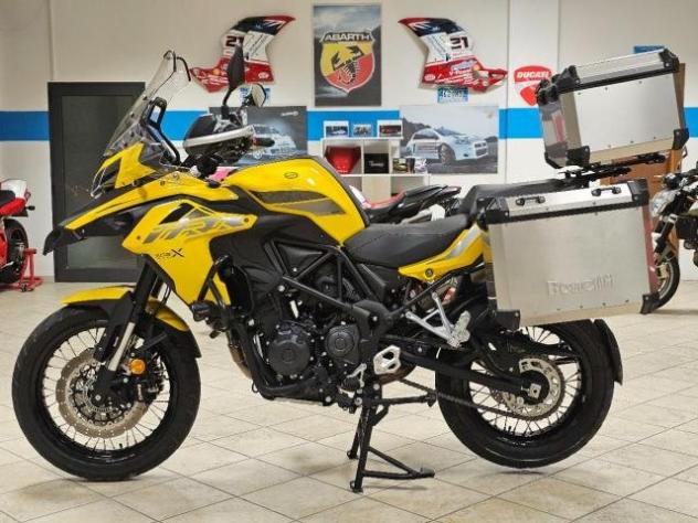 BENELLI TRK 502X 2023 2.972KM KIT VALIGE GARANZ FINO 2026 - Foto 6