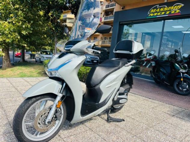 HONDA SH 150 TUTTO INCLUSO ANCHE PASSAGGIO! MINI RATE rif. 24226759 - Foto 3