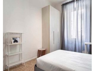 Stanza in Via Savona