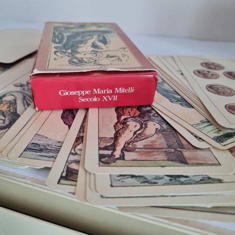 I Tarocchini di G. M. Mitelli  composti da 62 carte, formato mm 72x140. Disegni - Foto 2