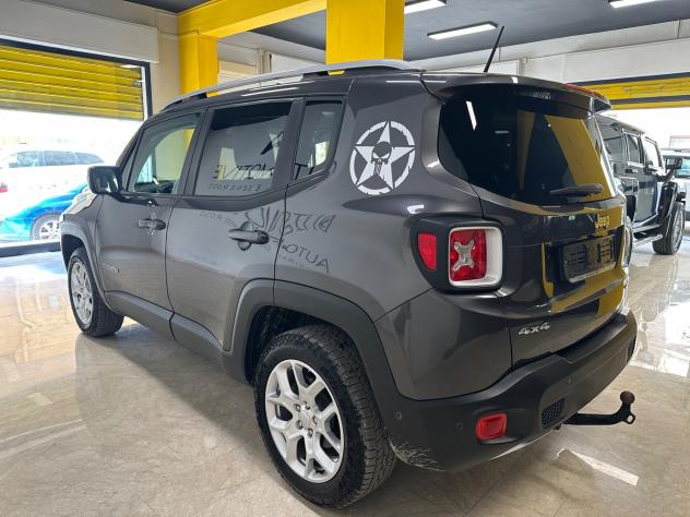 Jeep Renegade 2.0 Mjt 140CV 4WD Active Drive Limited - Foto 5