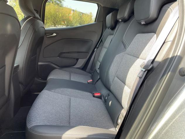 Renault Clio 1.6 E-TECH full hybrid 107KW TECHNO - Foto 8