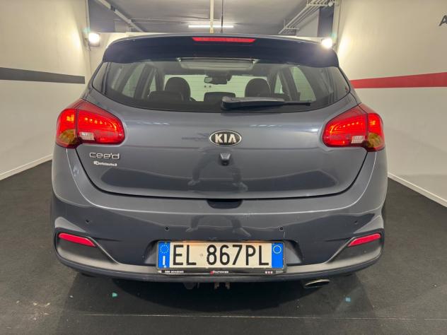 Kia Ceed cee'd 1.6 GDI DCT 5 porte Platinum FULL OPTIONAL TETTO APRIBILE - Foto 6