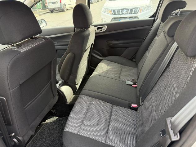 Peugeot 307 1.6 16V 5p. XT - Foto 10