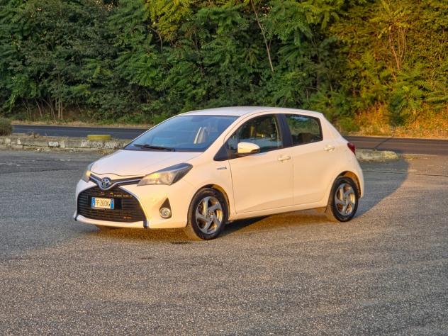 Toyota Yaris 1.5 Hybrid 5 porte Active E6B Automatico NEO 2016 - Foto 3