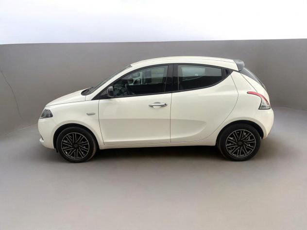 Lancia Ypsilon Ypsilon 1.0 firefly hybrid Gold s&s 70cv 5p.ti - Foto 3