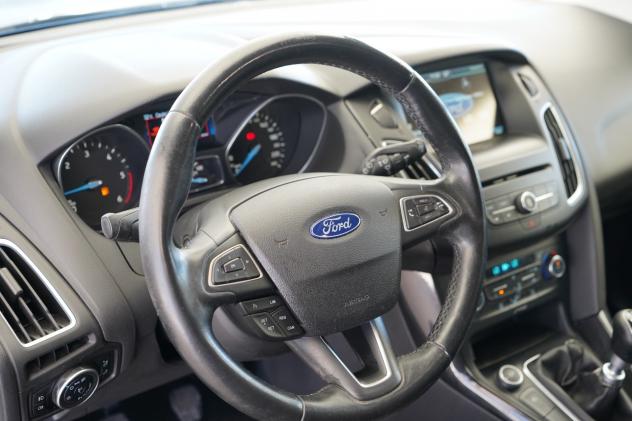 Ford Focus 1.5 TDCi 120 CV Plus - Foto 10