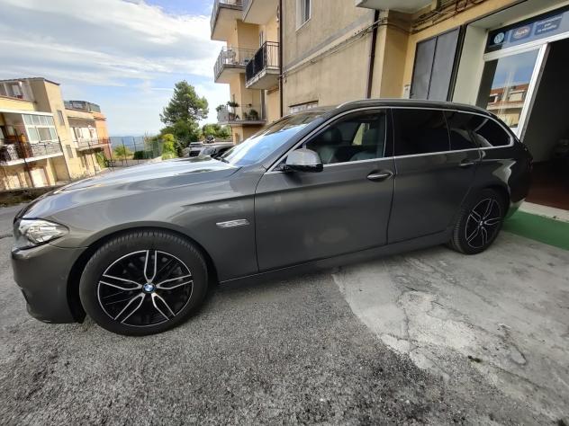 Bmw 520 525d xDrive Touring Luxury