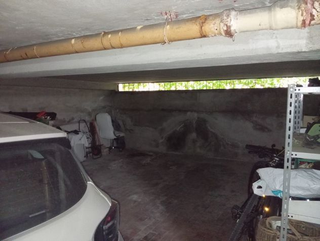 Pescara centro ampio garage - Foto 2