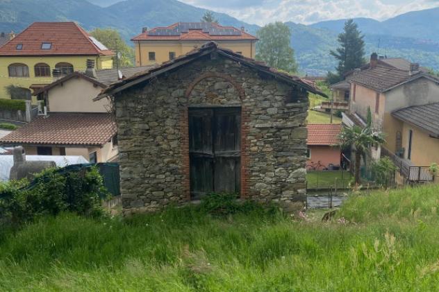 Immobile di 87 m² in vendita a Brissago-Valtravaglia
